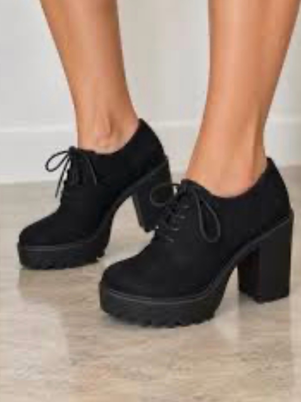 Torrid Women’s Black Lace-Up Platform Block Heel Oxford 7.5